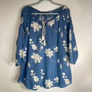Cal Style L Blouse 100% Cotton Blue Floral Embroidered Tassels